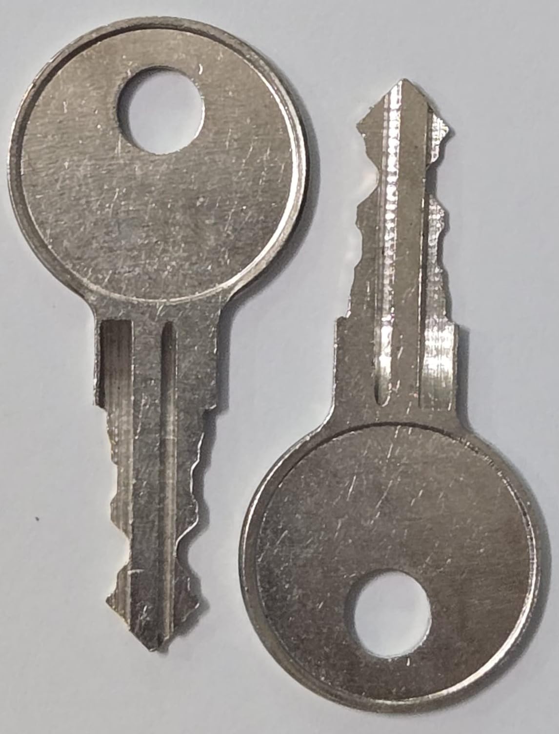 Amazon.com: 2 Keys Cut to Key Code TM719 for all locks (You Must
